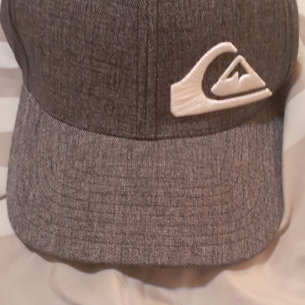 Quiksilver Waikiki diamond head baseball cap